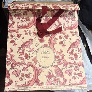 Sézane x Antoinette Poisson Limited
Edition Large Paper Gift Pouch Bags